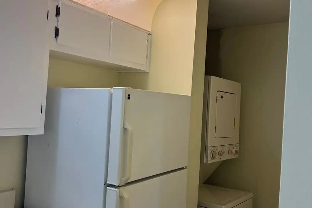 5213 Via Hacienda Cir - View 3