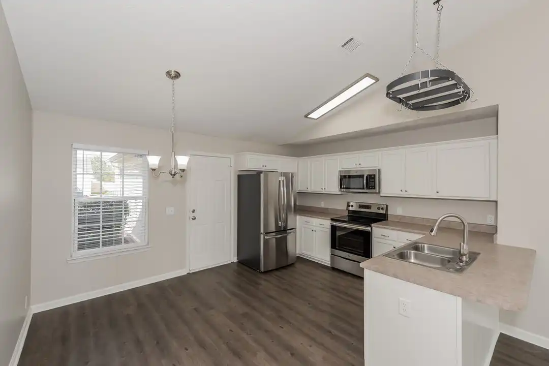 7409 E Winchester Dr - View 6