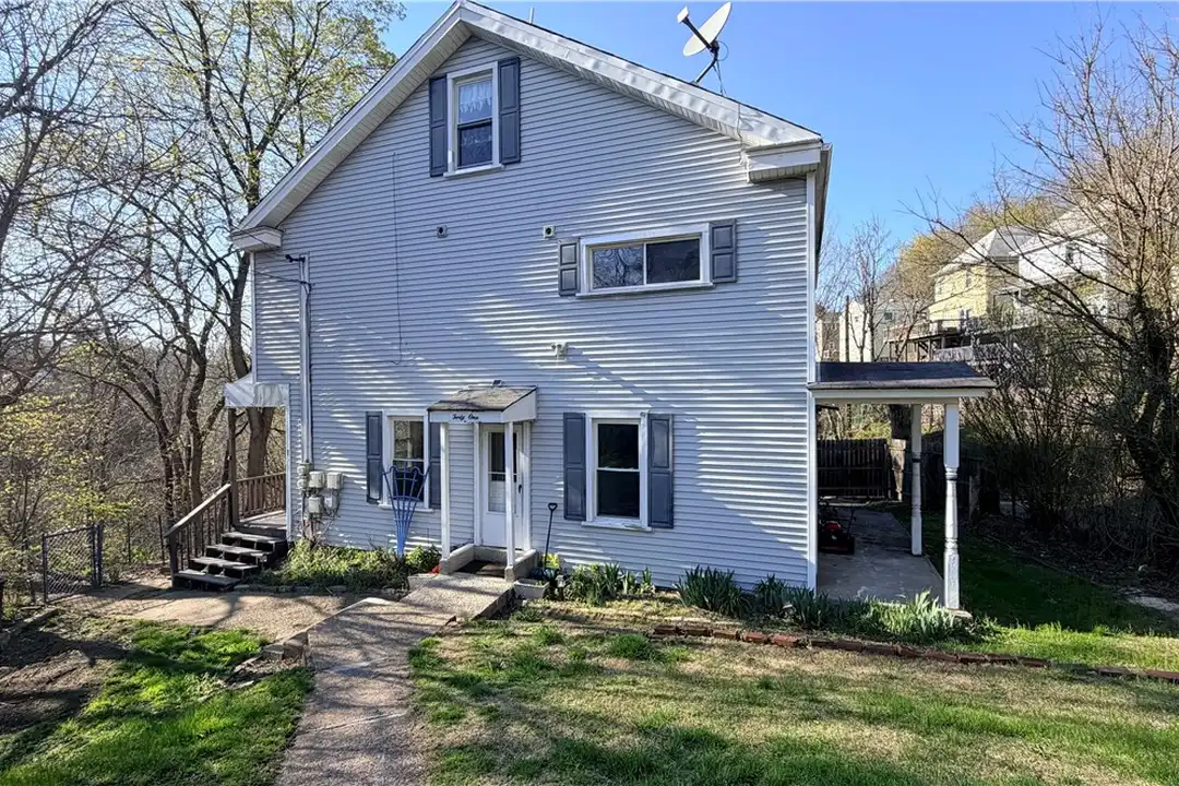 41 Sylvia Ave unit 2 – photo 1