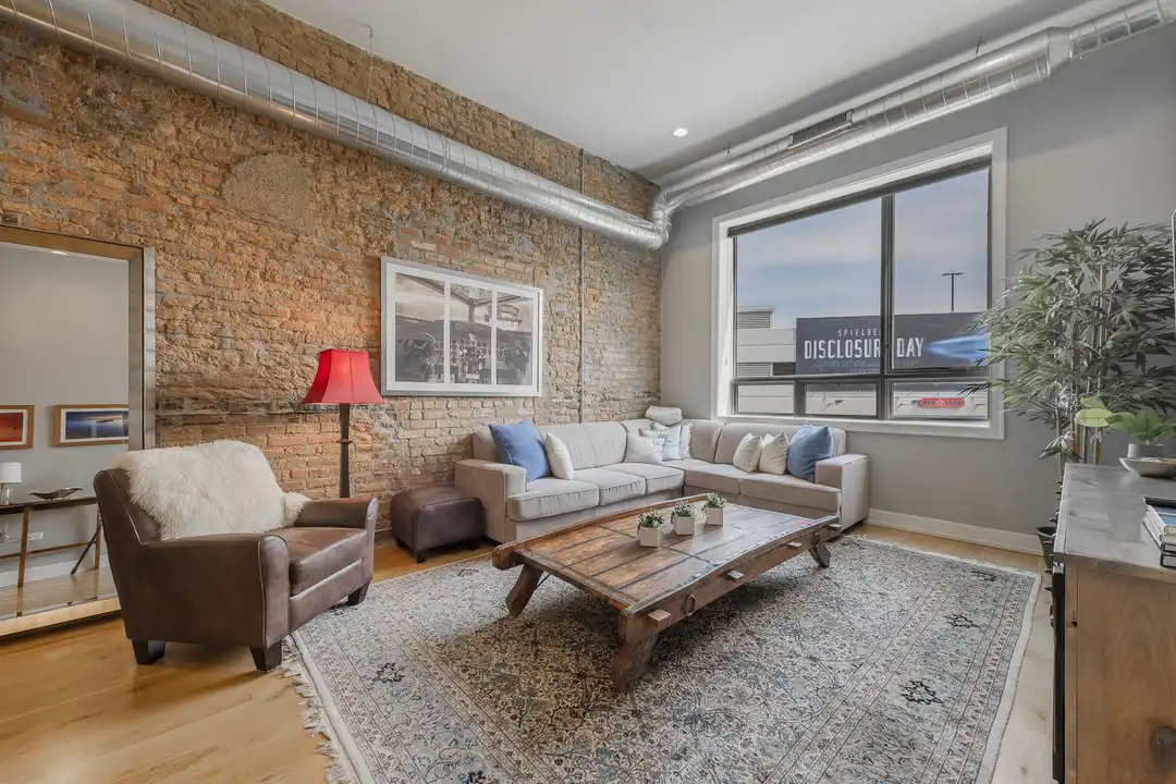 1470 W Webster Ave unit 202 – pohled 3