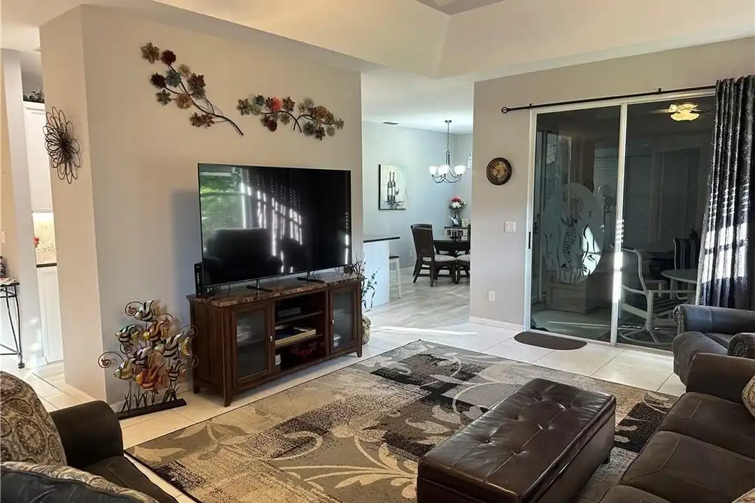 8564 Fairway Bend Dr - View 6