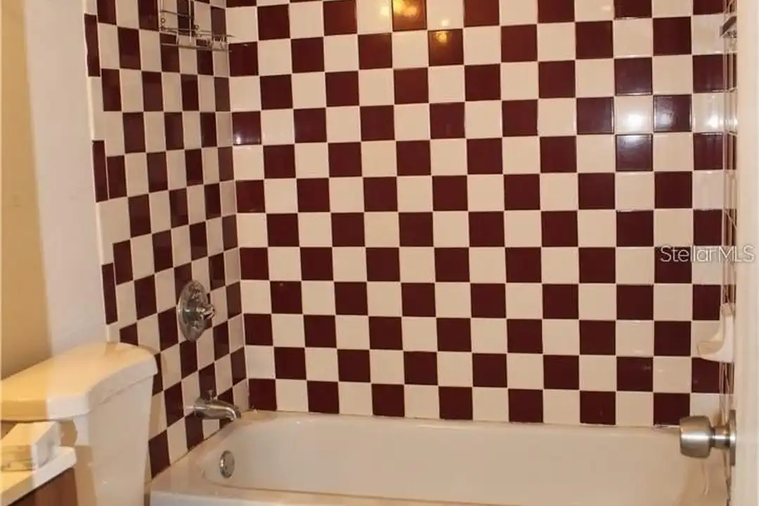 3832 N Lake Dr #116 - View 3