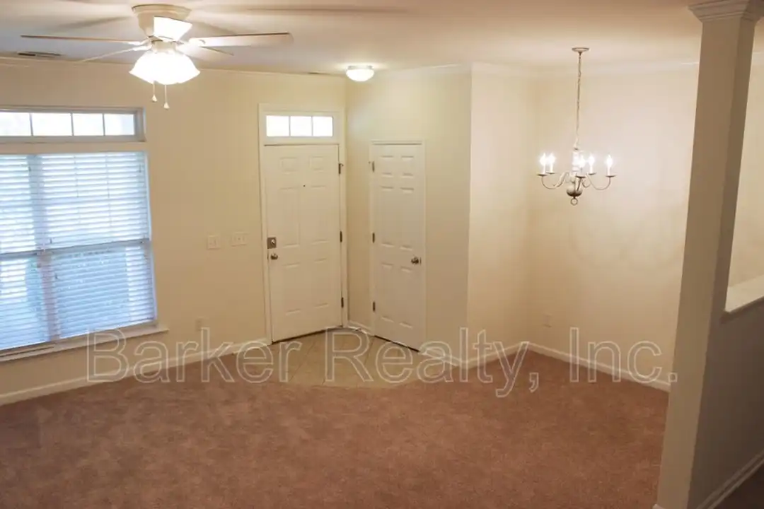 11711 Mezzanine Dr - View 2
