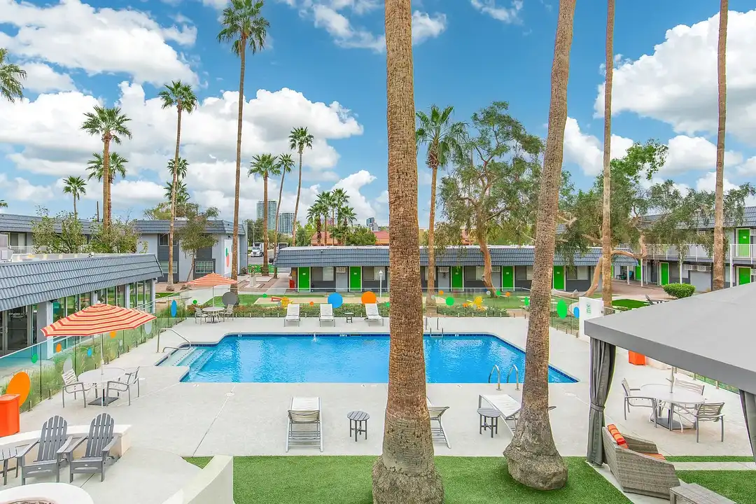 Studio 710 Apartments - View 5