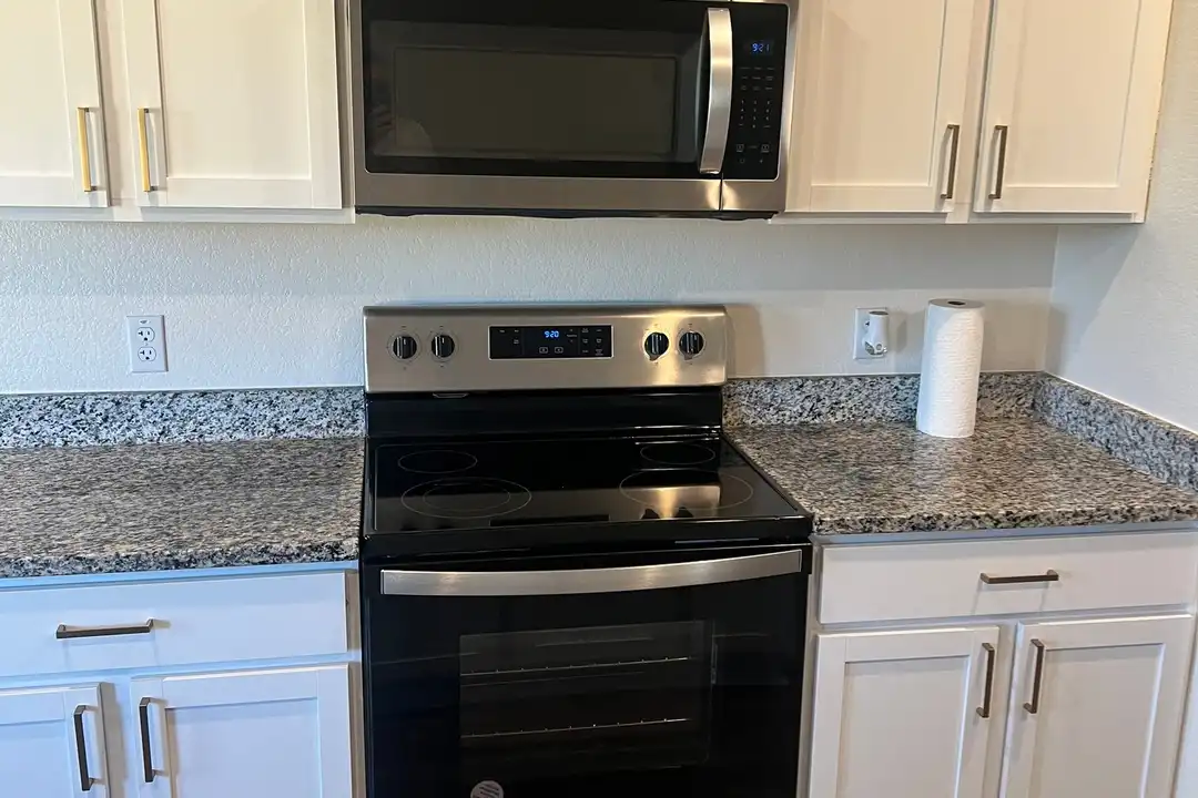 9008 Cantera Rdg Rd - View 6