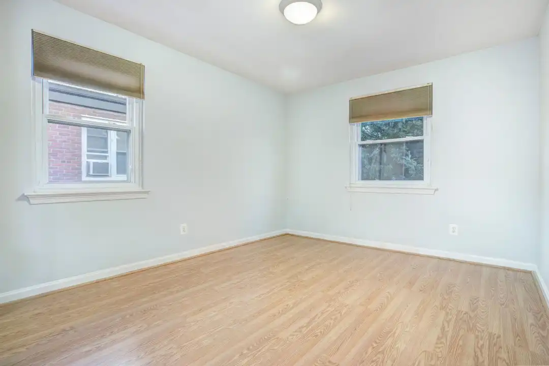 1627 Massachusetts Ave SE unit 304 - View 5