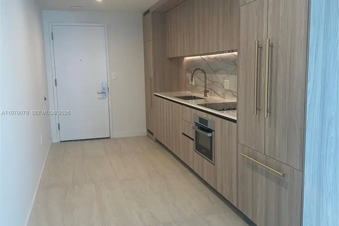 77 SE 5th St #2514 - View 2