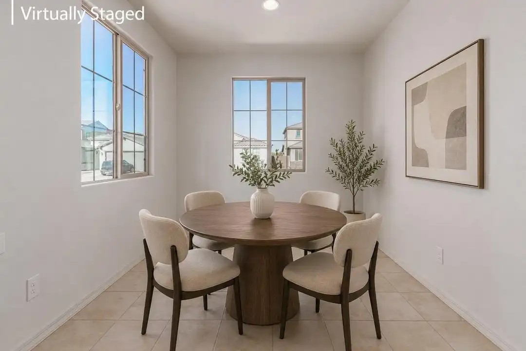 House in Phoenix - View 4