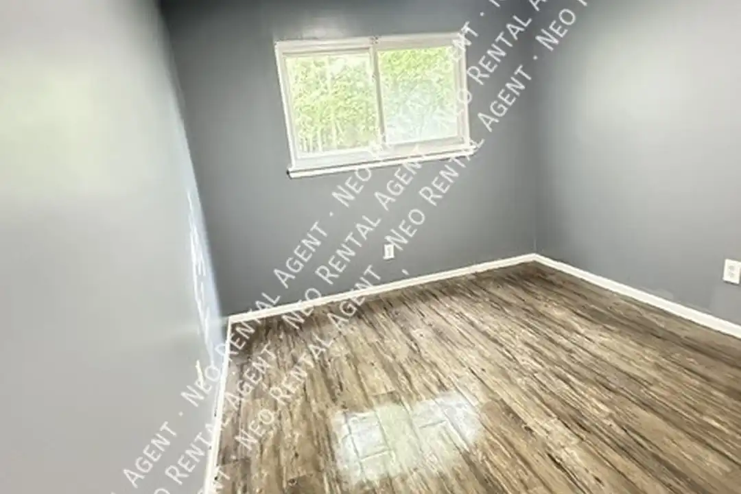 19970 Euclid Ave – photo 1