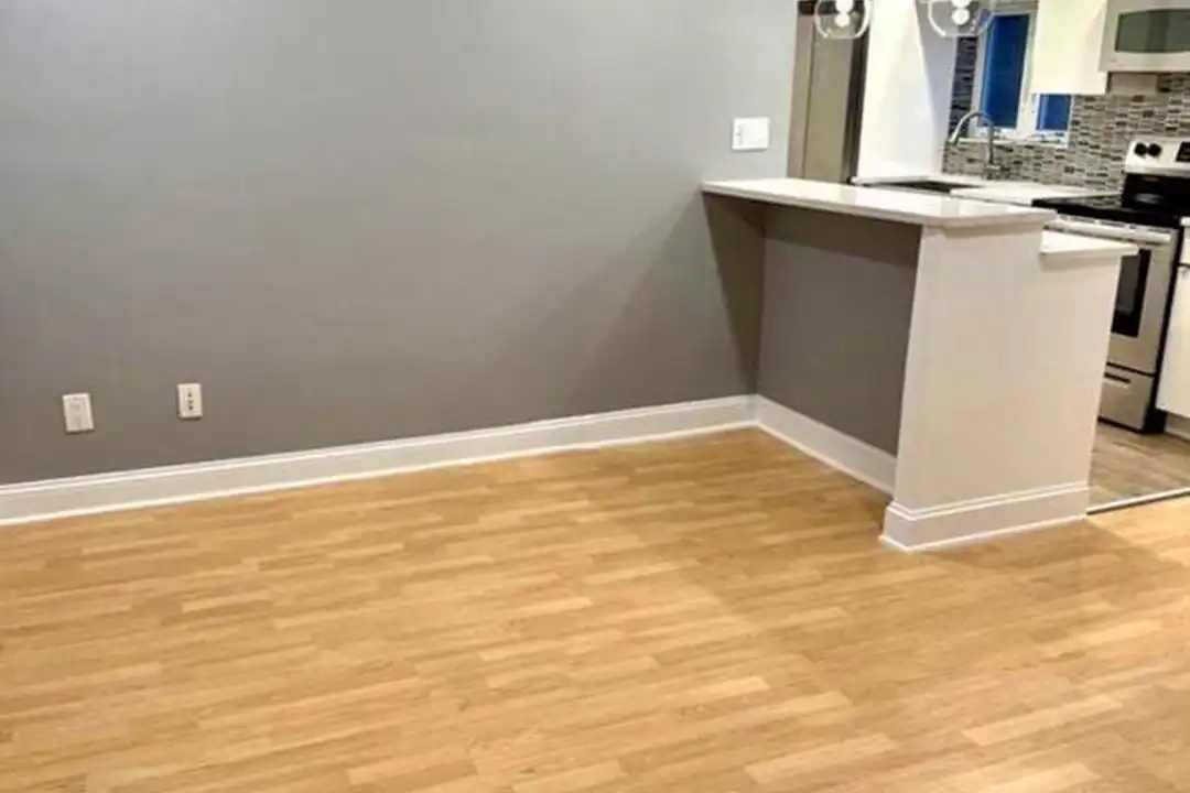 61 Hille Pl unit 2 - View 3