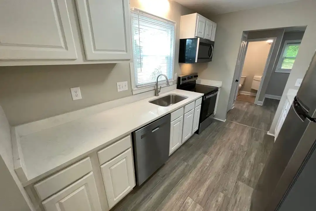 117 Clark Station Rd - View 4
