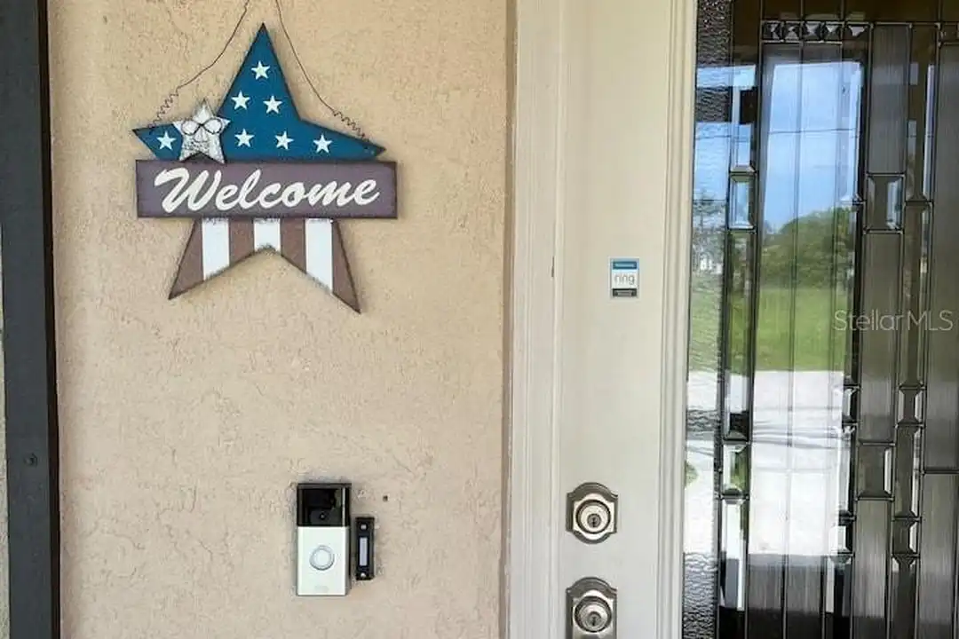 87 Mark Twain Ln - View 3