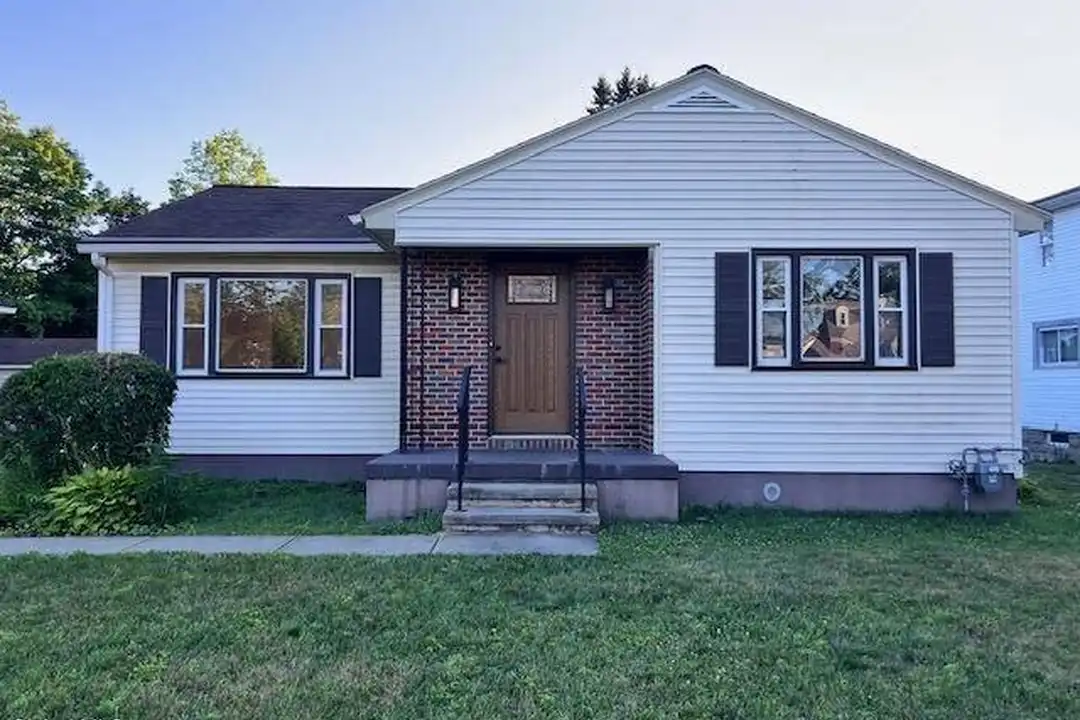 3936 Albany St – photo 1