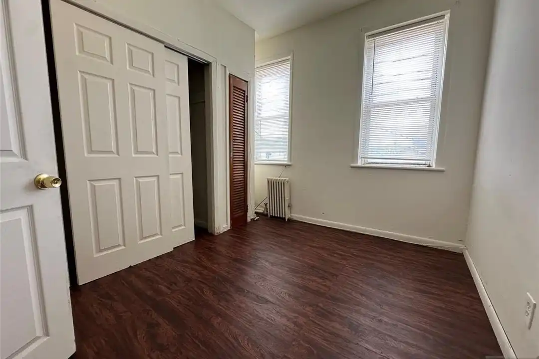 528 Valley Brook Ave #2FL - View 5