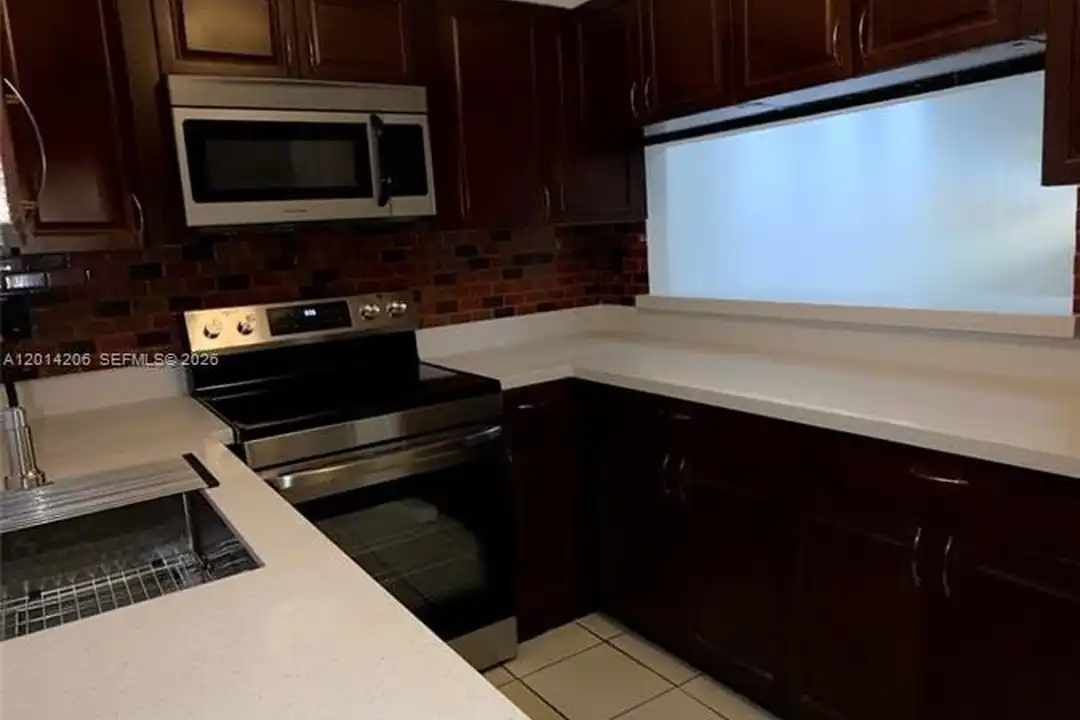 14910 SW 82nd Terrace #15-103 - View 3