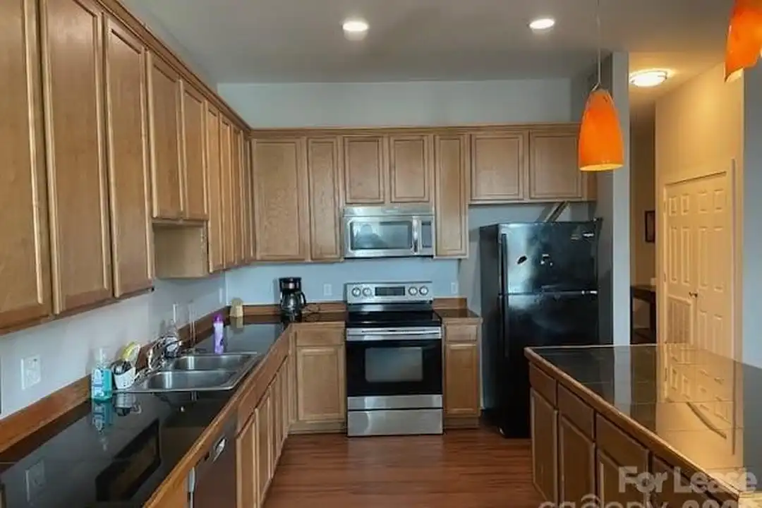 141 W Main Ave - View 6
