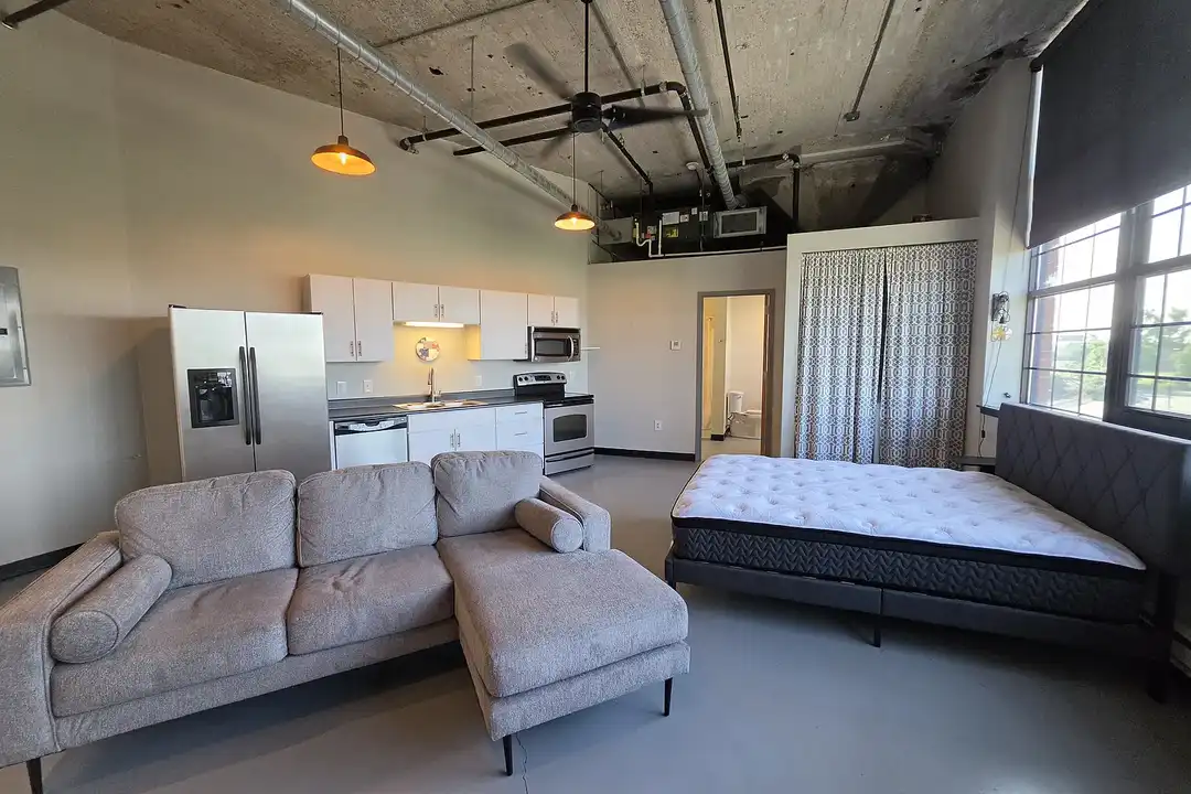 Reynolds Lofts – photo 1