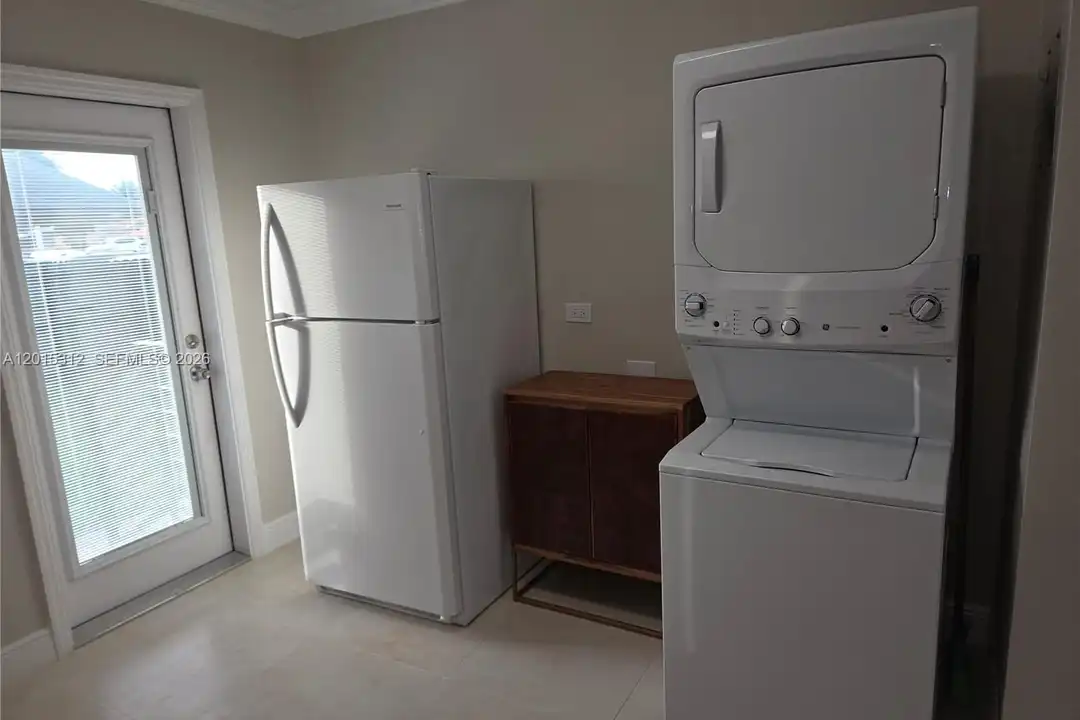 1680 E 5th Ave #1690 - View 6