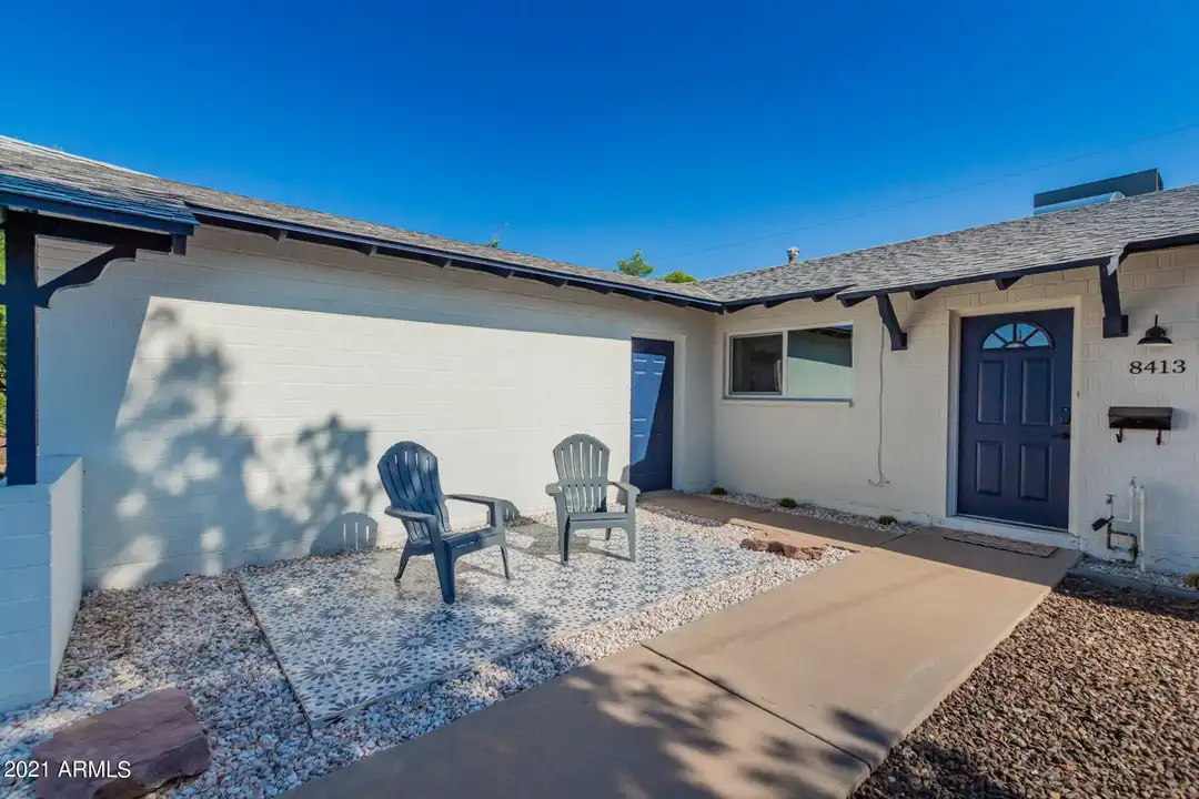 8413 E Orange Blossom Ln - View 4
