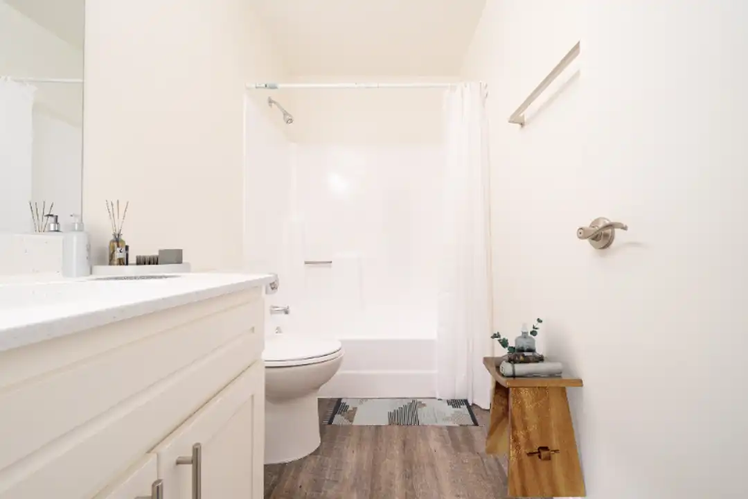 Apartment in San Marcos - More