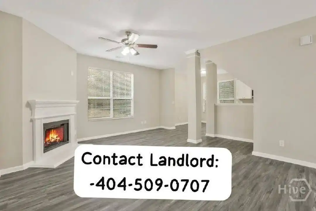 6530 Lake Mill Ct - More