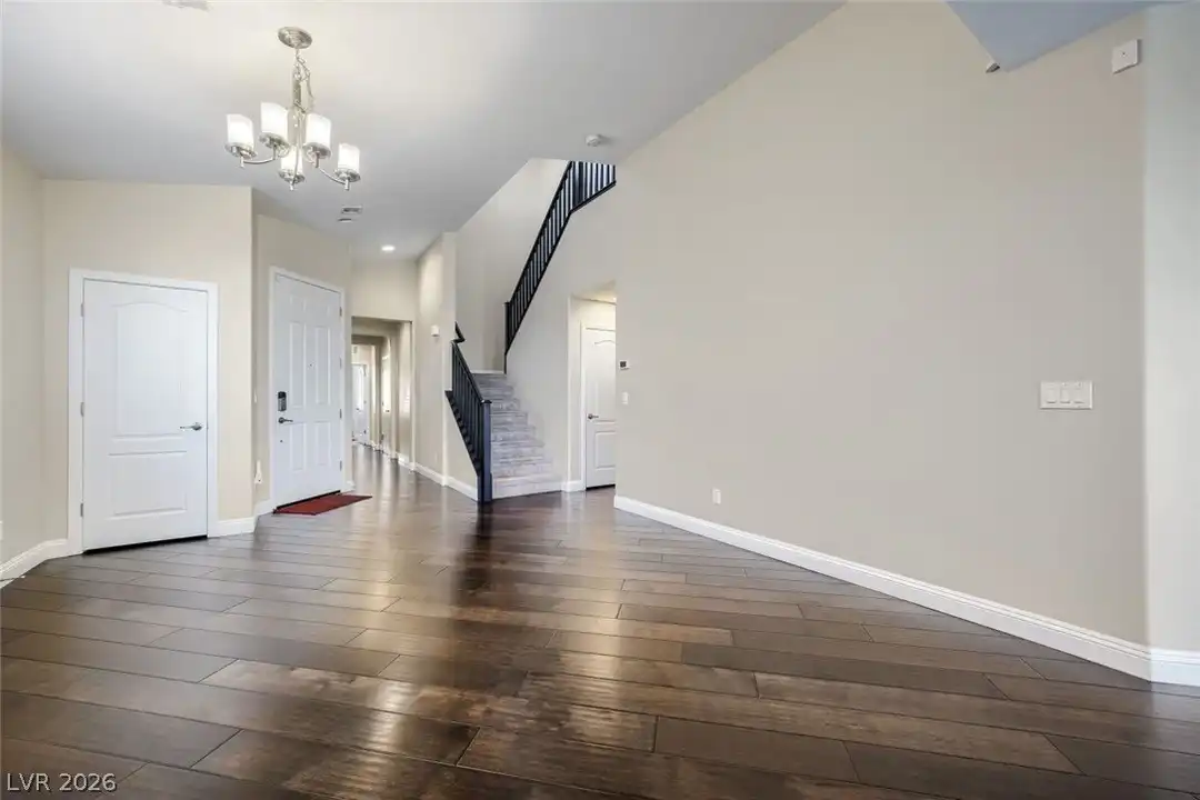 7524 Old Compton St - View 3