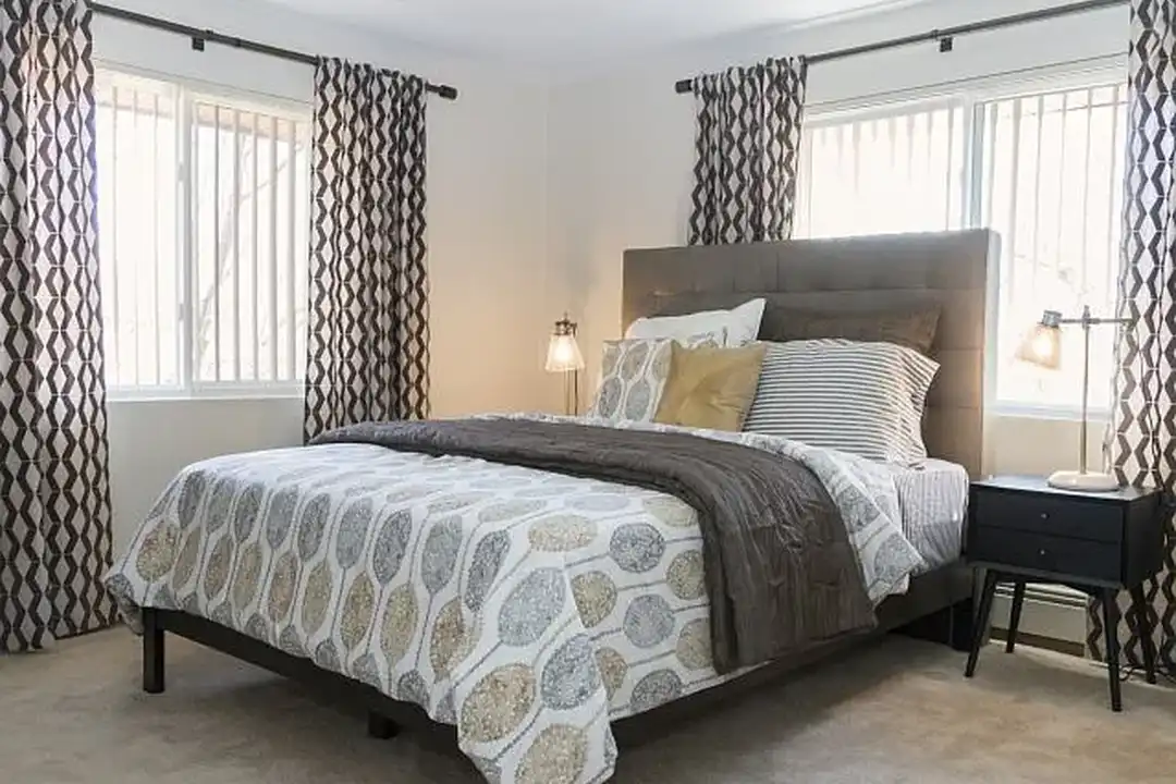 Pine Brook Place Apartments - 54 Brook St - Haverhill, MA | Rent.