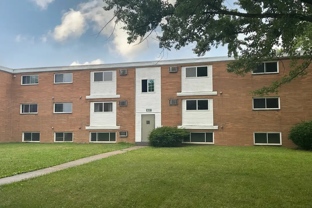421 Southern Blvd NW unit 207 – photo 1 of 3