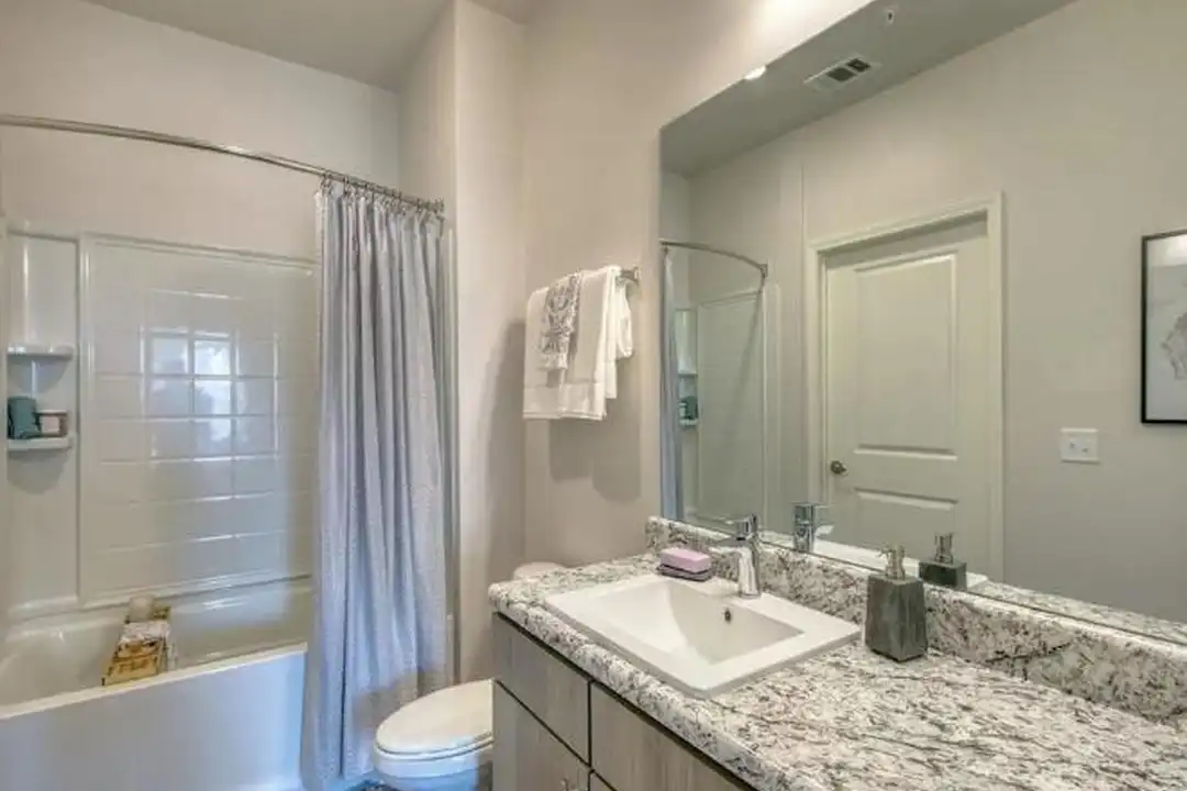 101 Pine Forest Rd – photo 1