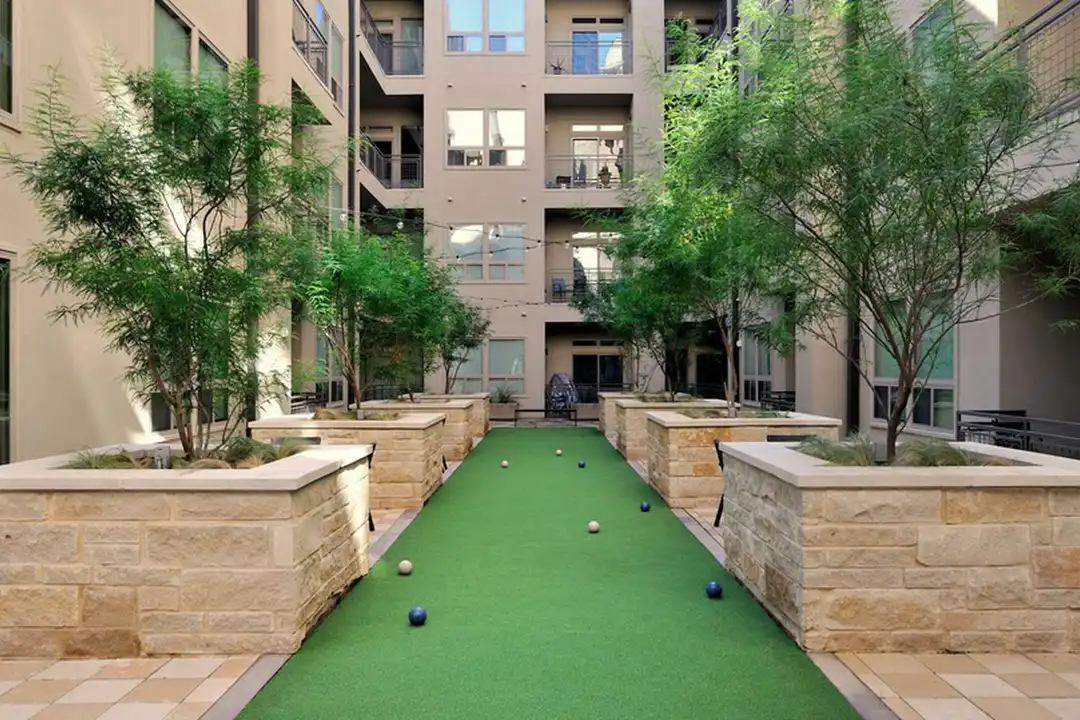 Apartment in Austin - View 5