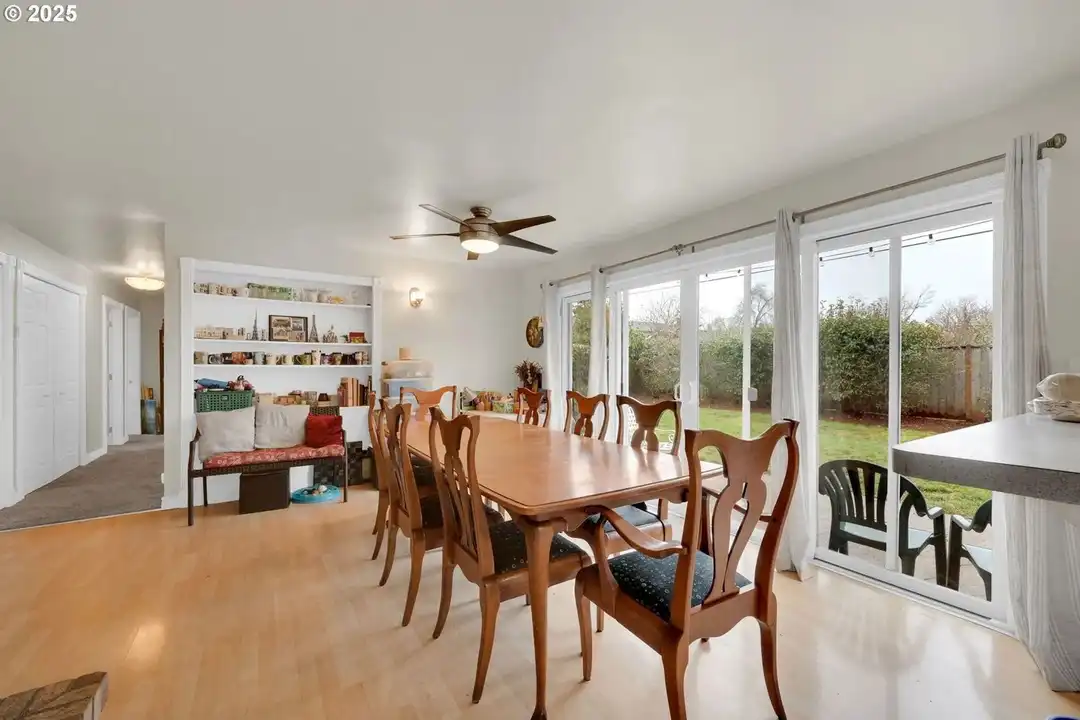 3485 Westward Ho Ave unit 3485 - View 5