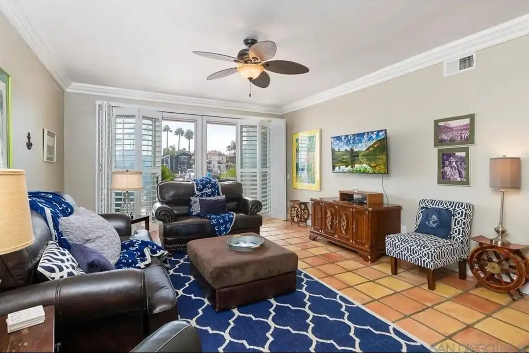 41 Kingston Ct S - View 5