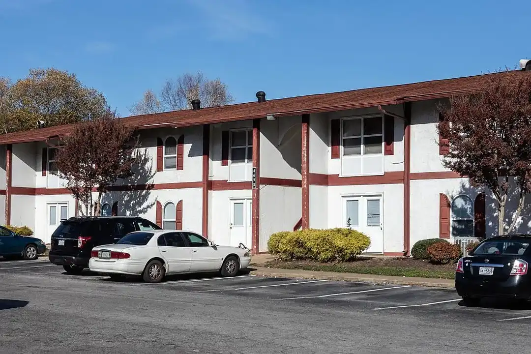 Southwood Apartments – photo 1