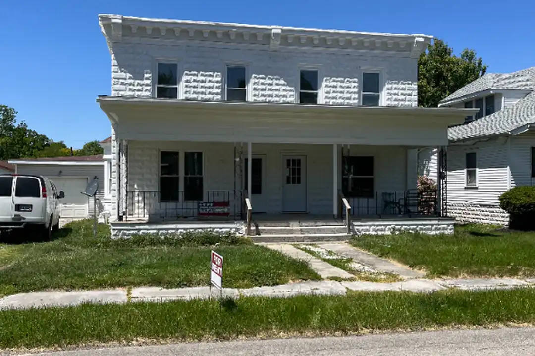 177 E Center St unit A – photo 1 of 16