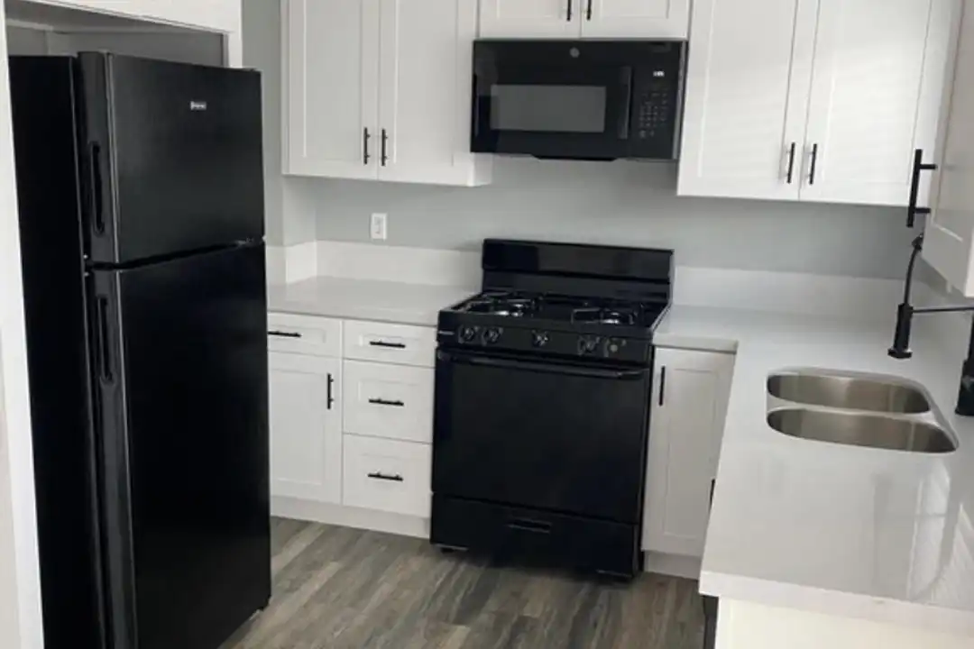 2729 W Yale Ave unit B - View 6