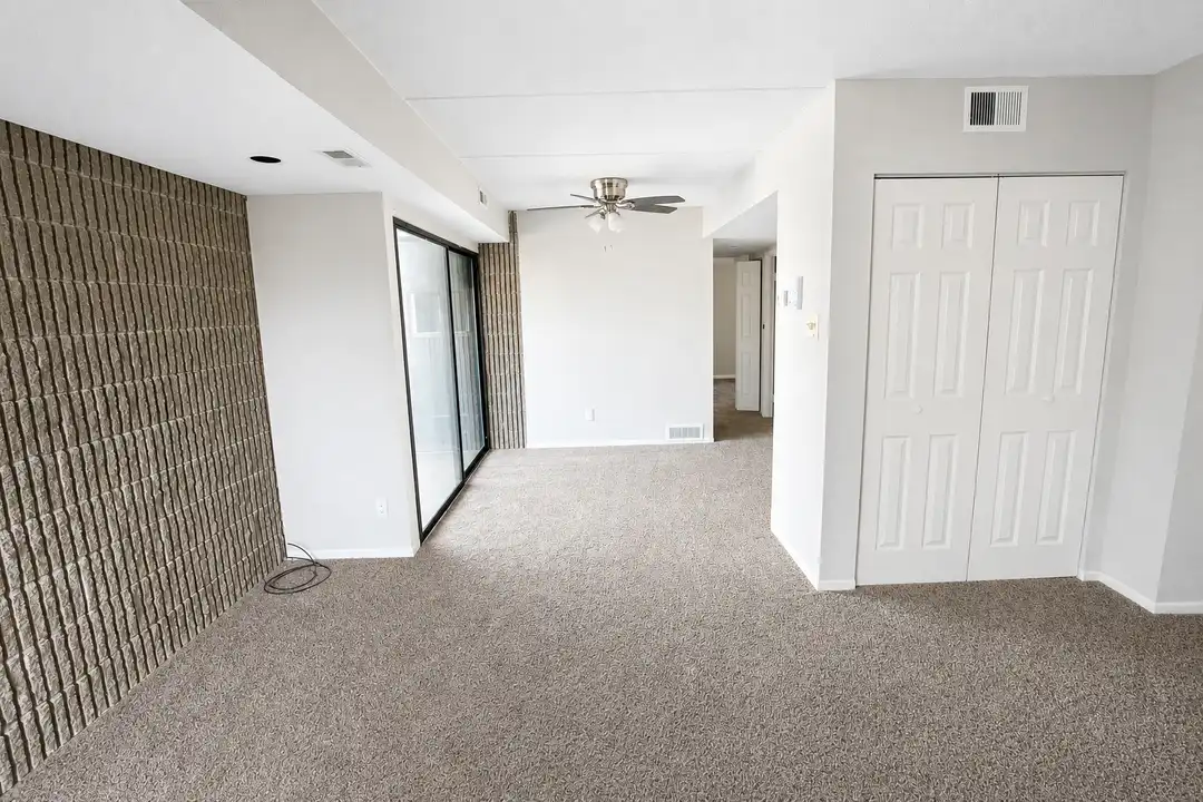 507 Edmond St unit 8 – photo 1