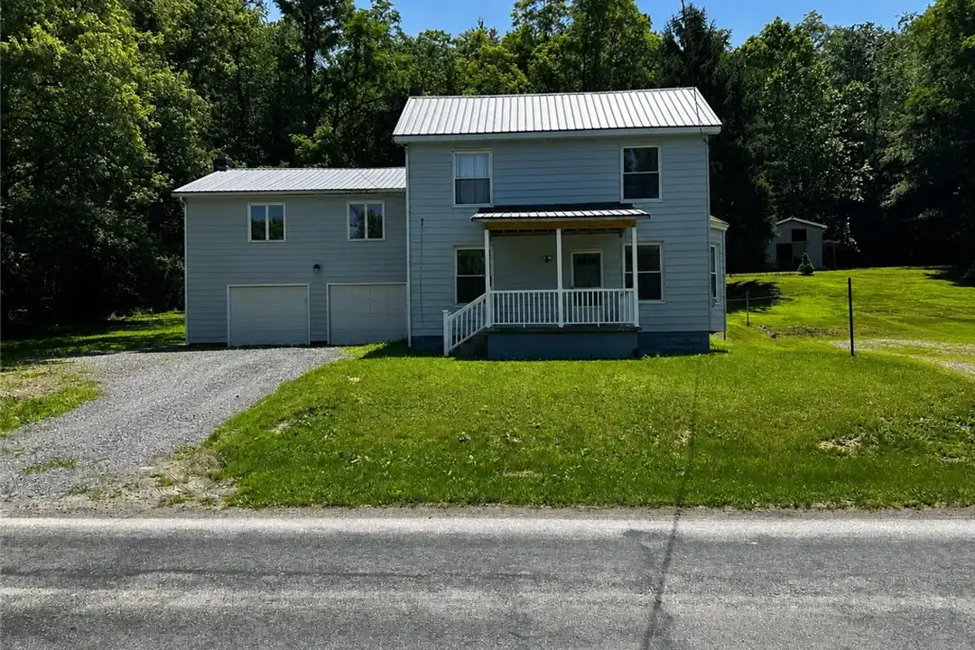 8232 Mercer St unit 2 – photo 1 of 10