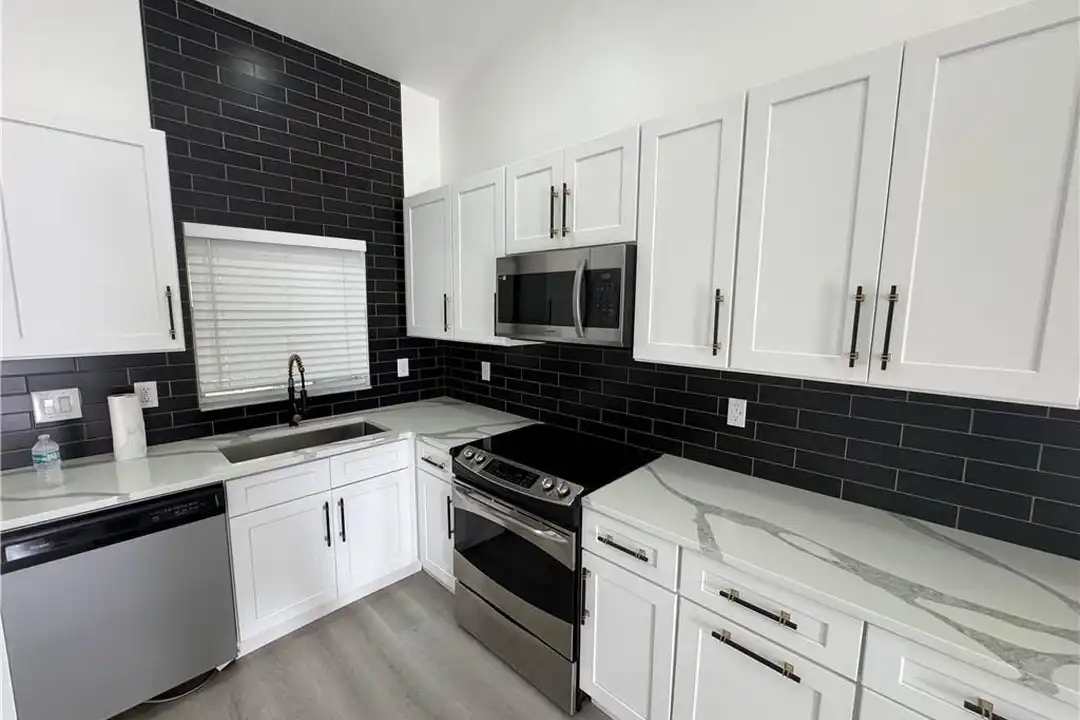 7296 Pebble Beach Rd - View 3