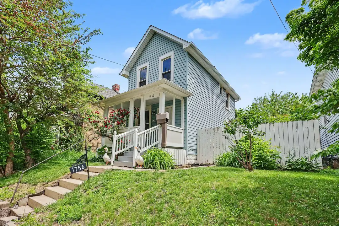 1756 Bruck St – photo 1