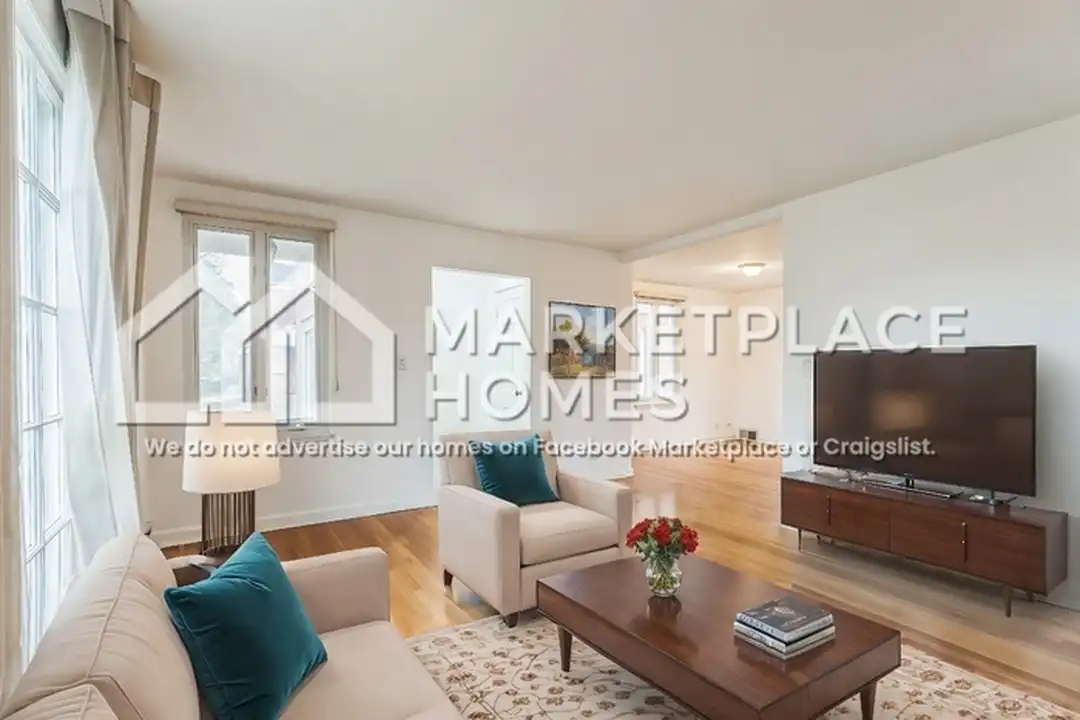 706 Broadview Ave - View 3