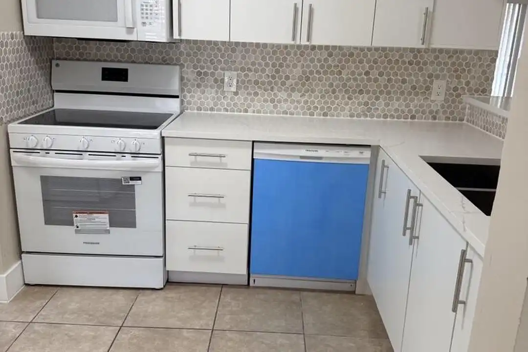 998 Coral Club Dr unit 998 - View 6