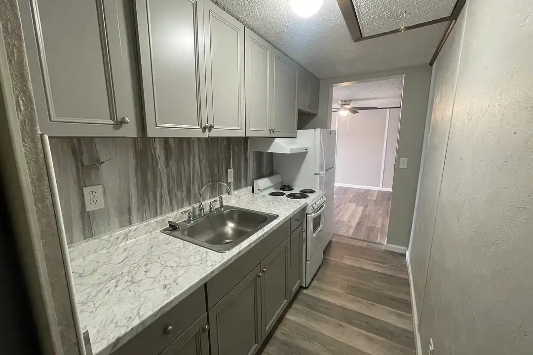 Sandalwood/Springwood – photo 1 of 15