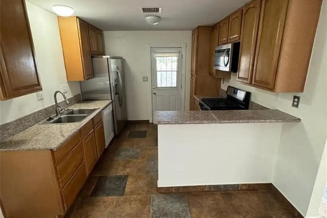 39161 Bel Air Dr - More