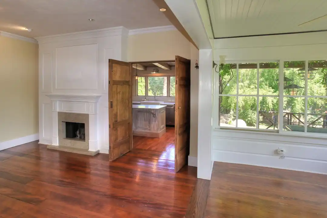 333 E Victoria St - View 5