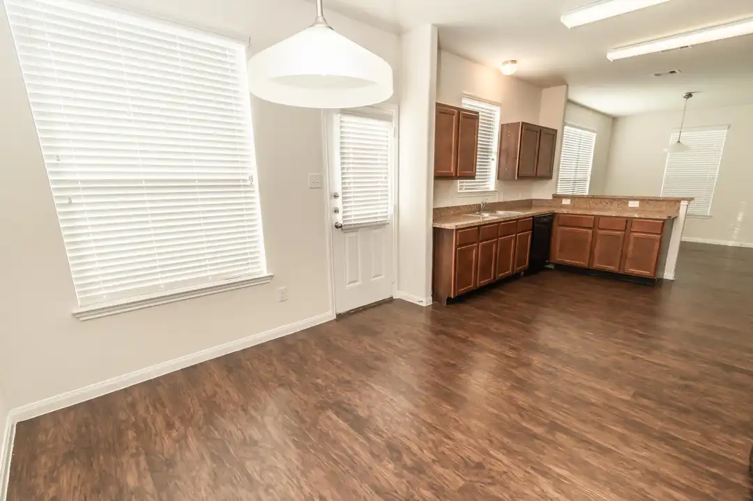 15 Catalina Ct - View 4