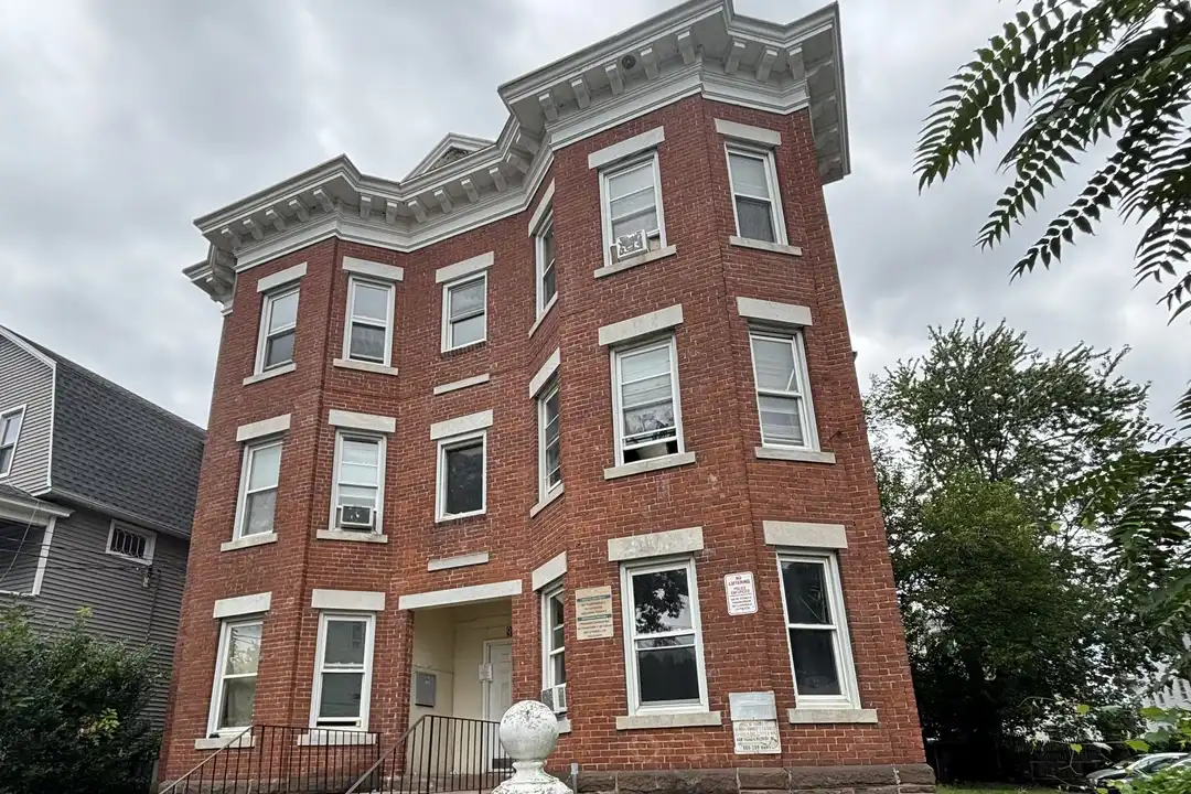 90 Chadwick Ave unit 3W – photo 1