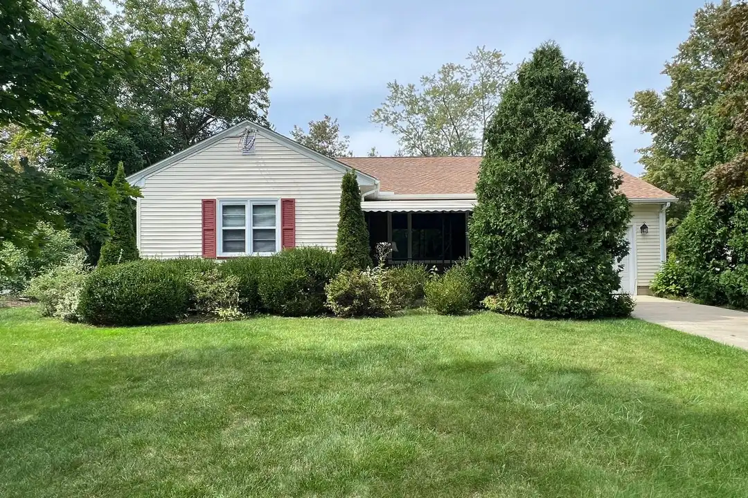 6520 Diana Dr – photo 1