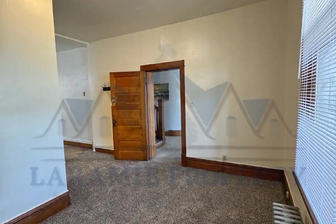 508 E Garfield St unit 8 - View 4