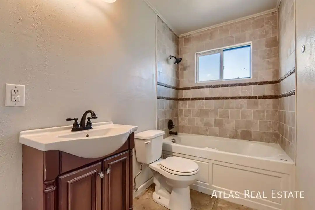 7790 Belford Dr - More