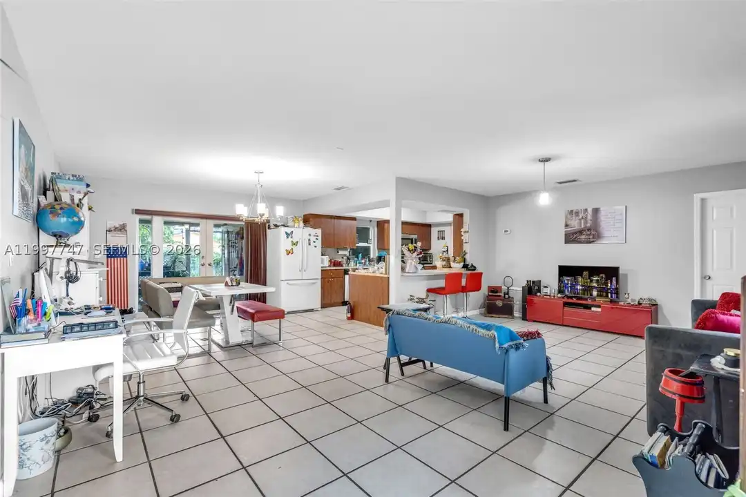 House in Miami - View 4